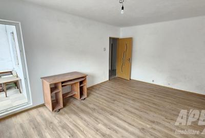 Apartament 2 camere de vanzare - 2
