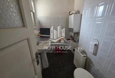 Casă cu 5 camere cu Teren 130 Mp în Luncă - 8