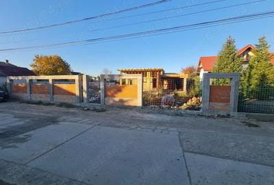 Varsatura , teren + casa in construc?ie - 2