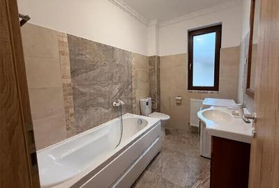 GIROC - 3 CAM - DECOMANDAT - LOC PARCARE - MOBILAT - UTILAT - ZONA EXCELENTA - 9