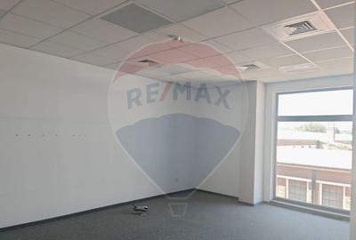 Spa?iu de birouri (25 mp) - zona Garii - 8