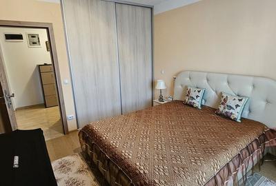 Apartament cu 3 camere semidecomandat în Central - 9