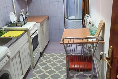 Ofer spre inchiriere garsoniera la curte - 5