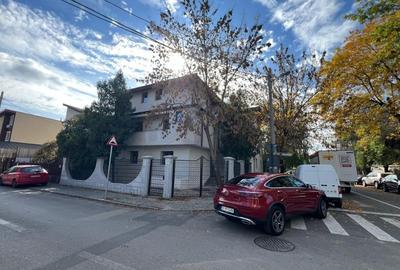 Spațiu comercial, de 400 mp, în Victoriei - 1