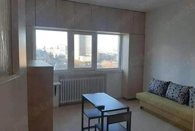 Garsonieră decomandată în P-ța Universității - 1