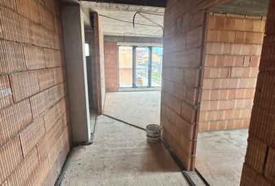 Apartament cu 3 camere în Central - 12
