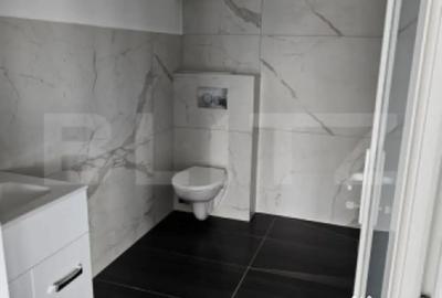 Spațiu comercial, de 2,351 mp, în Central - 14