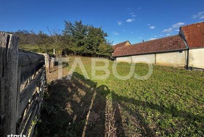 Casă cu 2 camere cu Teren 50 Mp în Loamneș - 5