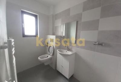 Spațiu comercial, de 278 mp, în Central - 8
