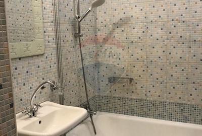 Garsoniera decomandata, vedere catre Dambovita, Unirii- bloc fara risc - 10