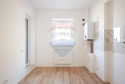 Apartament cu 2 camere semidecomandat în Rulmentul - 5