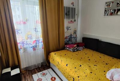 Apartament cu 2 camere nedecomandat în Cet - 2