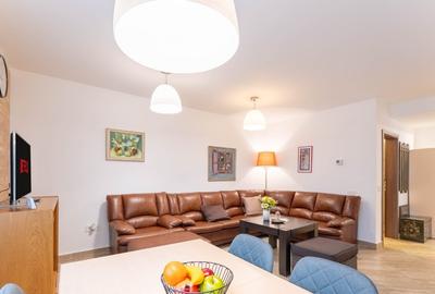 Apartament 3 camere | Central | Parcare subterană, boxă și grădină privată - 2