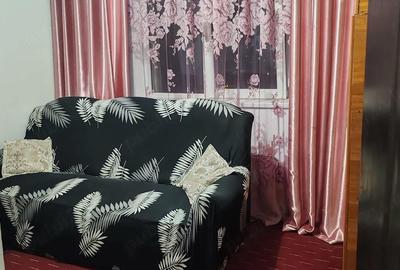 Apartament cu 4 camere semidecomandat în Central - 2