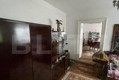 Casă cu 4 camere cu Teren 3300 Mp în 14 Mai - 12