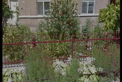 Casă cu 4 camere în Central - 3