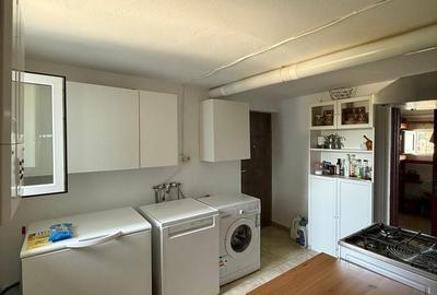 Casă cu 5 camere cu Teren 4000 Mp în Florești - 11