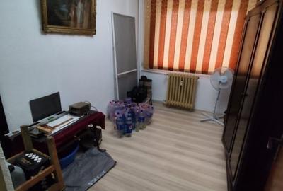 APARTAMENT 3 CAMERE-TRAFIC GREU-ELECTROMAGNETICA-2 BAI-REABILITAT - 12