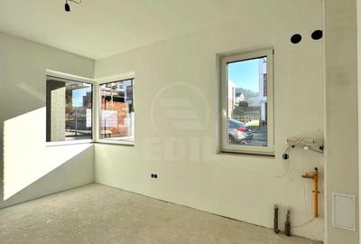 Duplex cu 4 camere cu Canalizare în Florești - 7