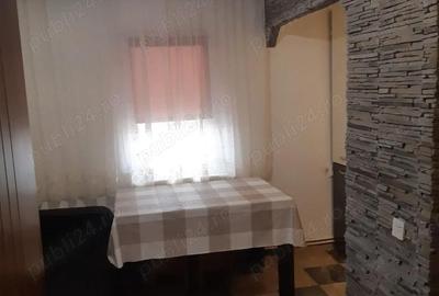 Apartament cu 2 camere decomandat în Central - 4