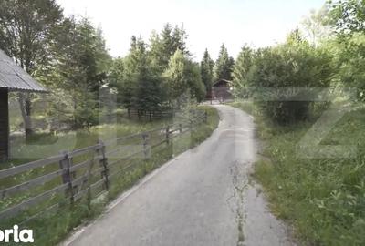 Teren de 16945 mp, în Central - 6