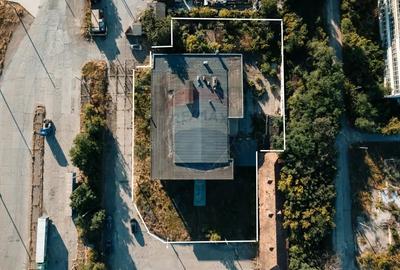 Spațiu comercial, de 1,674 mp, în Săvinești - 1
