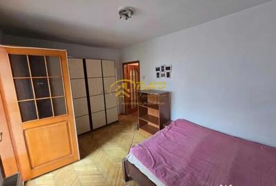 Apartament cu 2 camere decomandat în Hala Centrală - 4