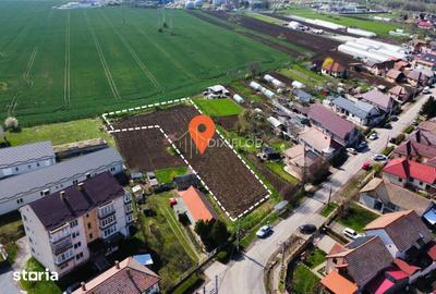 Teren de 2500 mp, în Criș - 4
