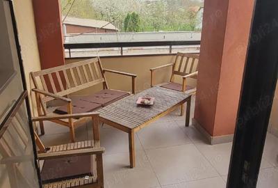 Apartament cu 2 camere decomandat în Central - 2