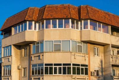 Apartament cu 2 camere semidecomandat în Central - 1