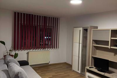 Apartament cu 2 camere decomandat în Central - 8