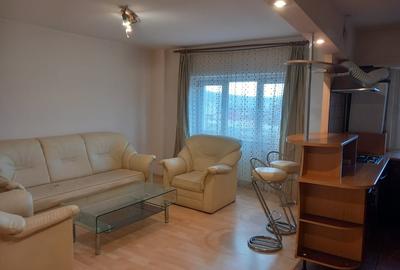 Apartament 3 camere decomandat la pret de 2!