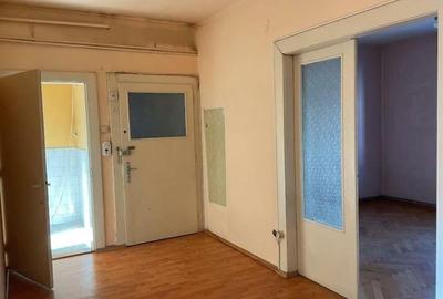 Regim vila, 3 camere, decomandate, terasa si balcon, Centru Civic, Brasov - 10