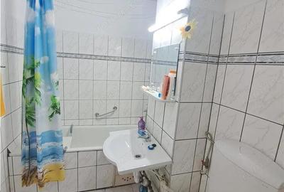 Decomandat la parter inalt cu boxa - 5