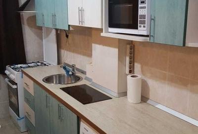 Apartament cu 2 camere semidecomandat în Băneasa