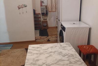 Garsonieră decomandată în Central - 1