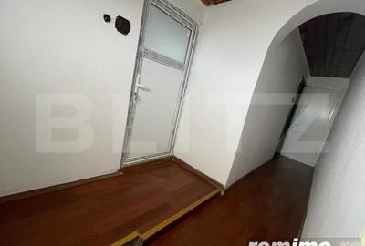 Casă cu 5 camere cu Teren 726 Mp în Nojorid - 3