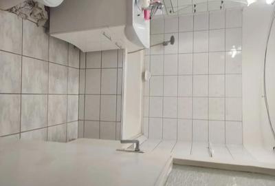 Apartament cu 4 camere decomandat în Bejan - 1