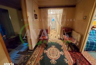 Apartament cu 3 camere decomandat în Cornișa - 10