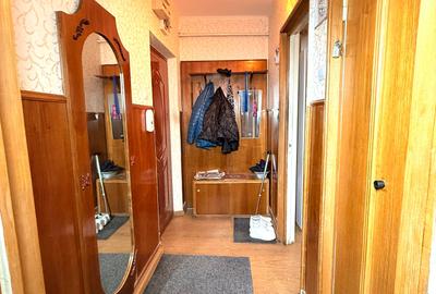 Apartament cu 3 camere decomandat, mobilat în Micro 19 - 5