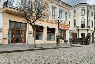Spațiu comercial, de 130 mp, în Republicii - 1