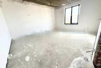 Casă cu 3 camere cu Canalizare în Sântandrei - 9