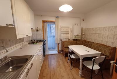 Apartament 3 camere, bloc tip vila, Zona Arcu - 3