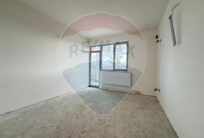 Casă individuală cu 6 camere cu Teren 300 Mp în Sud - 19