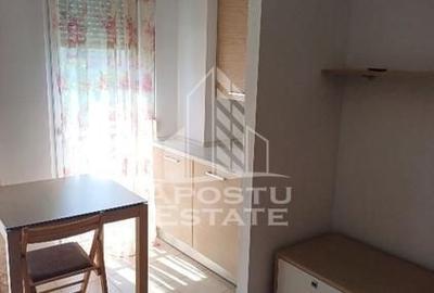 Garsonieră semidecomandată în Spitalul Județean - 3