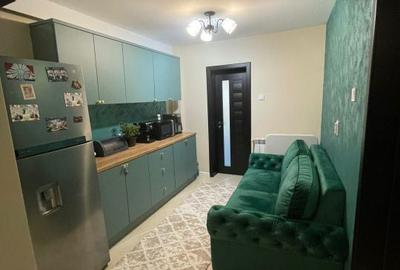 Apartament cu 3 camere decomandat în Craiovița Nouă - 6