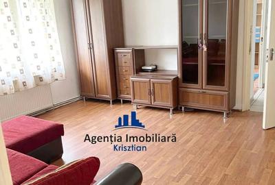 Apartament cu 2 camere de vanzare - Zona Micro 16 - 1