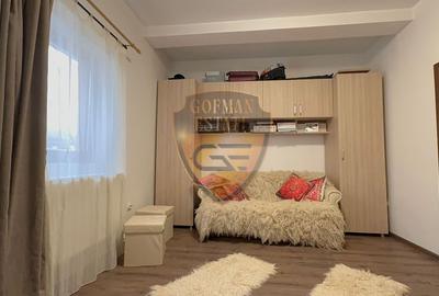 Casa 8 camere Poiana , 169 mp, deschidere 34 mp, Teren de 1000 mp, centrala gaze - 30