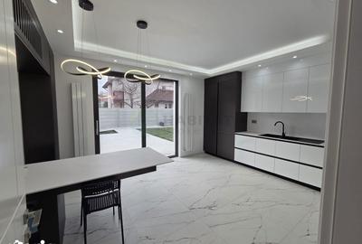 Casă cu 7 camere cu Teren 1032 Mp în Central - 4