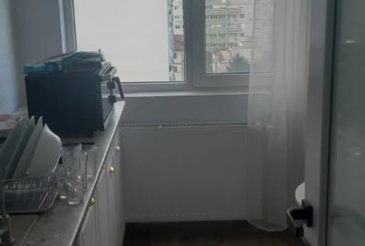 Apartament cu 2 camere semidecomandat în Jiului - 1